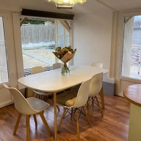 La Maison Flores Holiday home *